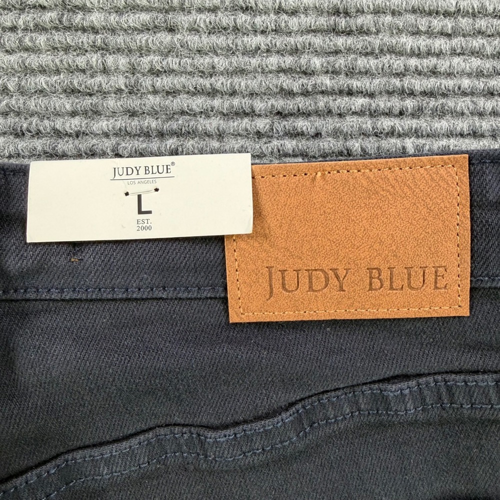 NEW Judy Blue Navy High Waist Tummy Control Denim Shorts Womens Large JB150270 - Picture 12 of 16